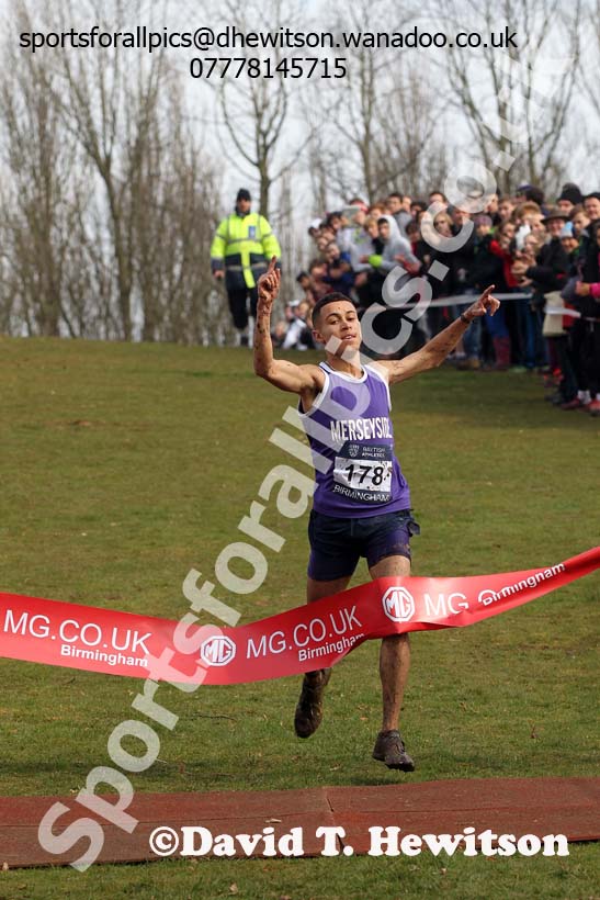 Matthew Shirling (Merseyside) wins the under-20 mens Inter Counties Cross Country, Cofton Park, Birmingham. Photo: David T. Hewitson/Sports for All Pics